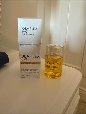 OLAPLEX No.7 Bonding Oil — Clear & Yellow